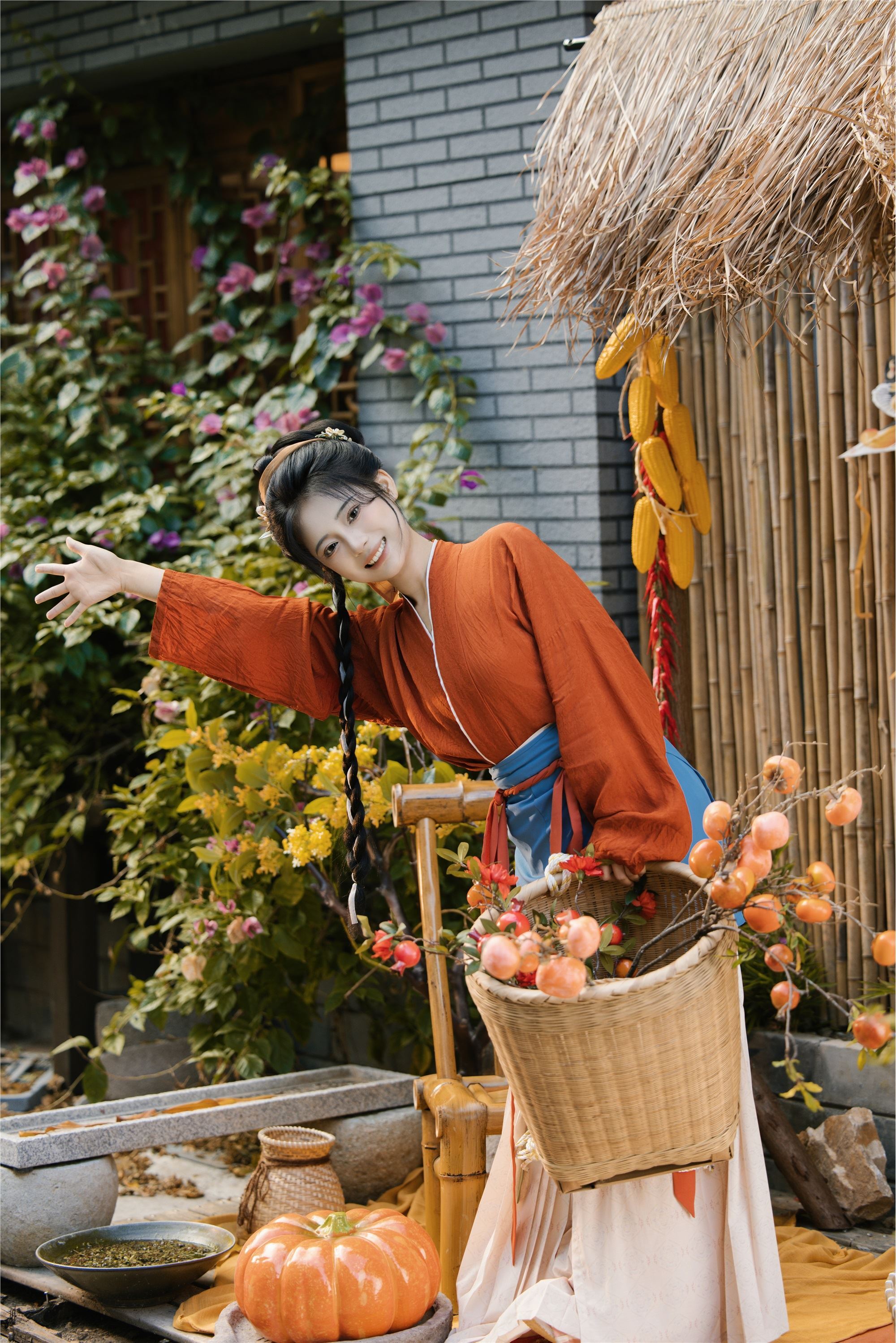 YITUYU艺图语 2025.01.18 晒秋 衔鹿